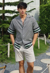 Kitipoom-Butjinda-เสื้อลาย Kitipoom-Butjinda-เสื้อลาย