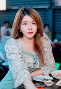 ซากิฮาตะ-อายาเสะ-สาวหมวย