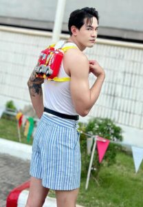 Warit-Lertjaruvong-กล้ามแซ่บ Warit-Lertjaruvong-กล้ามแซ่บ