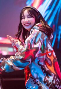 ATITTAYA-ดีเจสวย ATITTAYA-ดีเจสวย