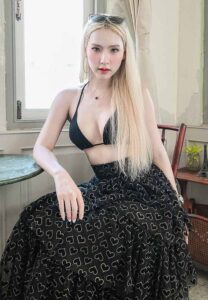 Jinnie-Heng-เซ็กซี่ Jinnie-Heng-เซ็กซี่