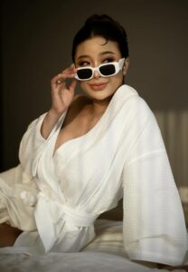 Namthip-นางแบบสวย Namthip-นางแบบสวย