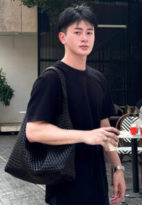 PondPond-หน้าหล่อ PondPond-หน้าหล่อ