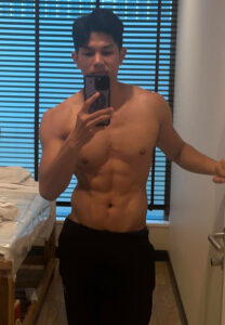 Thanasarn-นายแบบเซลฟี่ Thanasarn-นายแบบเซลฟี่