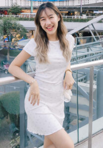 Yada-Arinrada-เน็ตไอดอลงานดี Yada-Arinrada-เน็ตไอดอลงานดี