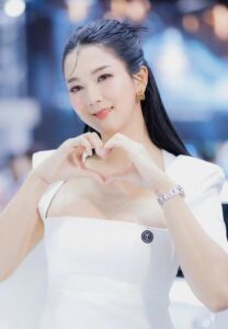 natchanan-saenatanasak-เน็ตไอดอลสวย