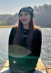 Yinyang-สาวสวย