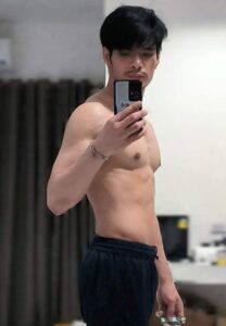 Yok-Surang-หล่อสุด Yok-Surang-หล่อสุด