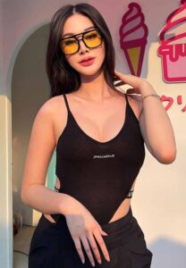 สิรินนภา-พรมปัญญา-ใส่แว่น สิรินนภา-พรมปัญญา-ใส่แว่น