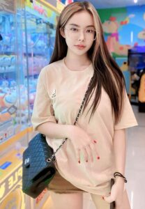 Kikky-นางแบบสดใส Kikky-นางแบบสดใส