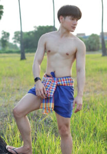 Natthaphon-หนุ่มบ้านๆ