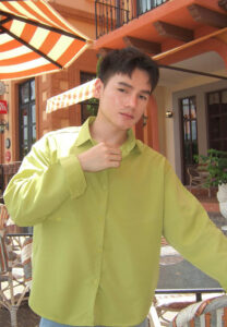 Natthaphon-เสื้อเขียว Natthaphon-เสื้อเขียว
