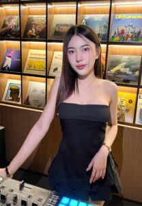 Aon-Manita-หน้าสวยเกิน