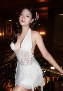 Kawinthip-หุ่นจึ้ง