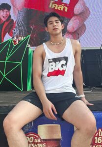 Pun-Jhakrawal-เน็ตไอดอลหล่อ Pun-Jhakrawal-เน็ตไอดอลหล่อ