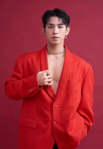 Pun-Jhakrawal-เสื้อแดง Pun-Jhakrawal-เสื้อแดง