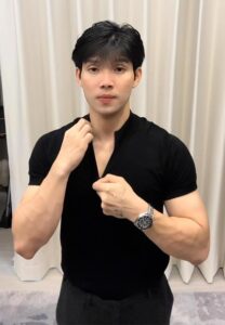 Fighter-pacharapon-เสื้อดำ Fighter-pacharapon-เสื้อดำ