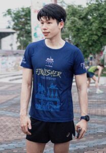 Thanaphon-เสื้อน้ำเงิน Thanaphon-เสื้อน้ำเงิน