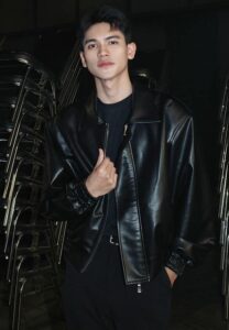 Newped-หนุ่มหล่อ Newped-หนุ่มหล่อ