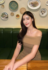 Ploy-Preeyaphat-นางแบบ Ploy-Preeyaphat-นางแบบ