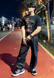 Amezonscrtt-ยืนเมอ Amezonscrtt-ยืนเมอ