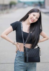 Fern-chanikan-ยิ้มสวย Fern-chanikan-ยิ้มสวย