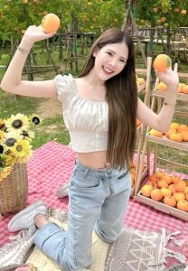 Fern-chanikan-ส้มหวาน Fern-chanikan-ส้มหวาน