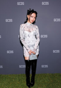 Bella-Poarch-สดใส Bella-Poarch-สดใส