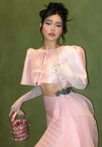 Bella-Poarch-สายหวาน Bella-Poarch-สายหวาน