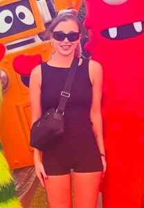 Emma-EmChamberlain-ชิวมาก Emma-EmChamberlain-ชิวมาก