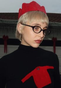 Emma-EmChamberlain-สวย