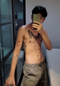 Pongsit-kaewmoon-กางเกงน้ำตาล Pongsit-kaewmoon-กางเกงน้ำตาล