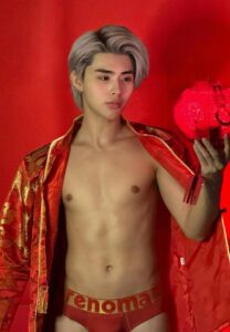 Surf-Phanthakan-หนุ่มตี๋ Surf-Phanthakan-หนุ่มตี๋