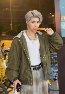 Surf-Phanthakan-หม่ำ Surf-Phanthakan-หม่ำ