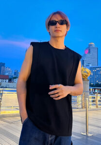 Tatchanon-Thongpao-เสื้อกล้ามดำ Tatchanon-Thongpao-เสื้อกล้ามดำ