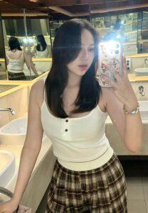 Tikmscrp-เซลฟี่ Tikmscrp-เซลฟี่