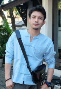 Jaydai-sornram-เสื้อเชิ้ตฟ้า Jaydai-sornram-เสื้อเชิ้ตฟ้า