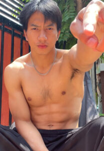 Nattapong-Chiayakum-กล้ามใหญ่ Nattapong-Chiayakum-กล้ามใหญ่