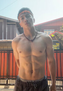 Nattapong-Chiayakum-ถอดเสื้อ Nattapong-Chiayakum-ถอดเสื้อ