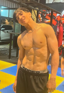 Nattapong-Chiayakum-เข้ายิม Nattapong-Chiayakum-เข้ายิม