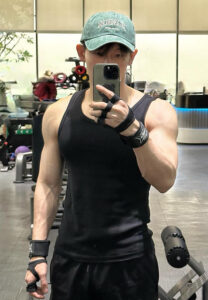 Tyism-Ty-ออร่าเกิน