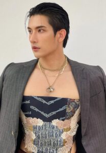 Bas-Karan-หล่อจึ้ง