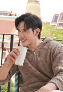 Bas-Karan-เสื้อน้ำตาล Bas-Karan-เสื้อน้ำตาล