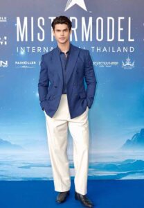 Kim-Goodburn-เท่มาก Kim-Goodburn-เท่มาก