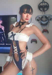 Ploy-Prompron-แม่บ้านสายฝอ Ploy-Prompron-แม่บ้านสายฝอ