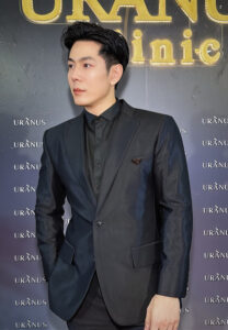 KnotTo-Kung-ใส่สูท KnotTo-Kung-ใส่สูท