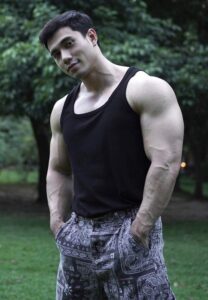 Peerawat-Wichianrak-กล้ามโต