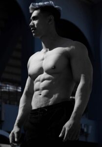 Peerawat-Wichianrak-ภาพขาวดำ