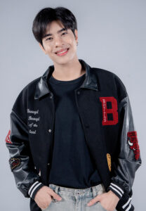 GUIDE-Piyawat-ยิ้มหวาน