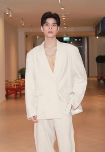 GUIDE-Piyawat-ลุคเท่